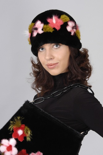 Шапка-шляпа из меха кролика и норки "Цветы"